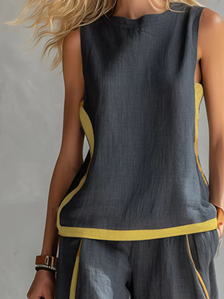 Elisa | Complete Fluid Two-Piece with Contrast Details