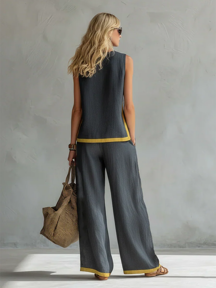 Elisa | Complete Fluid Two-Piece with Contrast Details